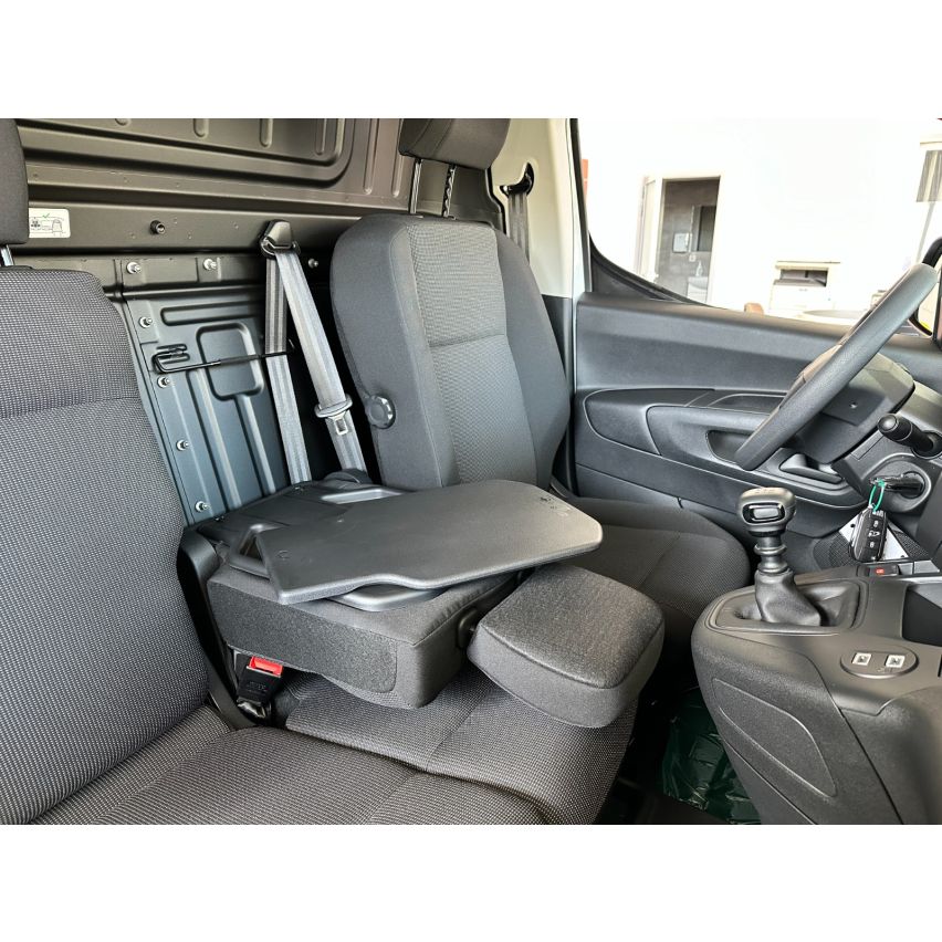 Berlingo Вантажний Фургон  L2