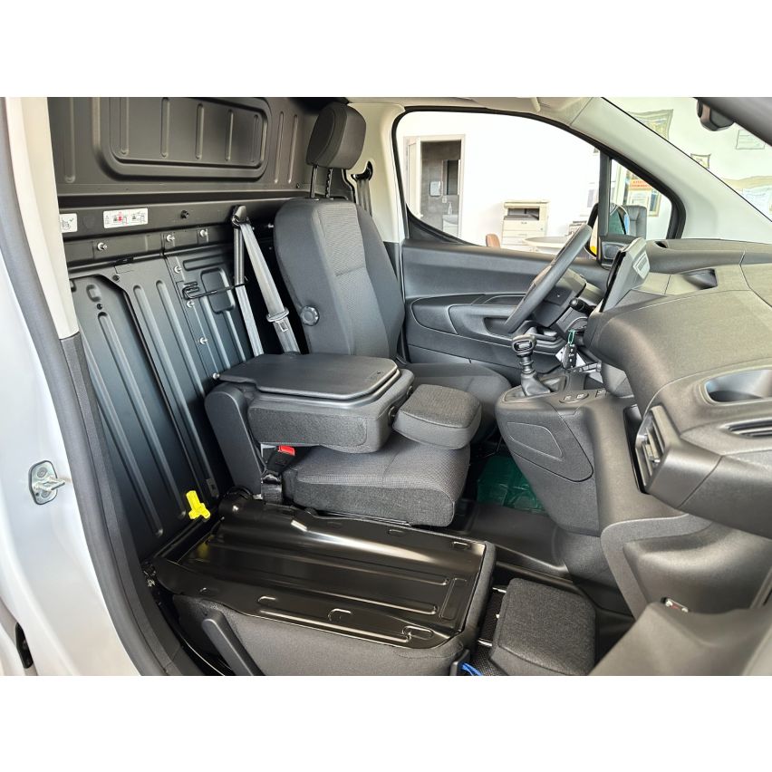 Berlingo Вантажний Фургон  L2