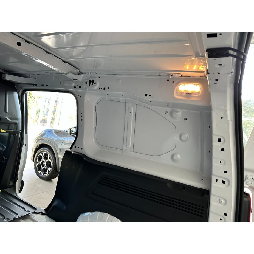 Berlingo Вантажний Фургон  L2