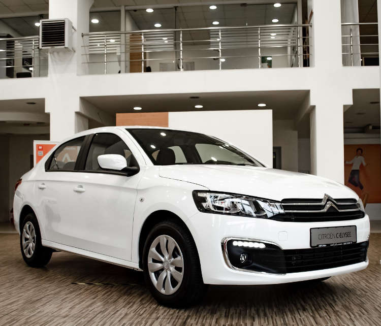 Фасад автосалону Citroën «МТВ» у Рівному